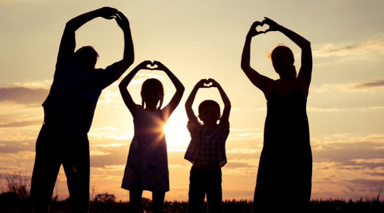 Family Dynamics and Mental Health: Supporting Parents in Abu Dhabi to Improve