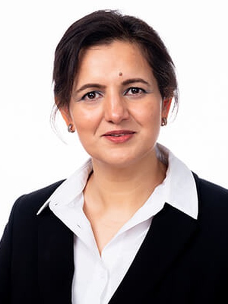 Dr. Hania Butt
