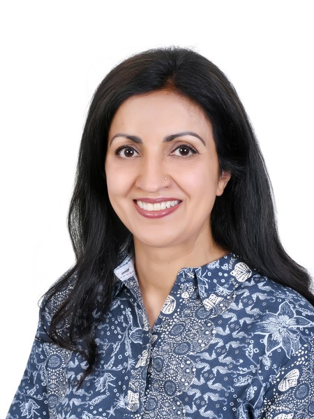 Dr. Naheed Rashid