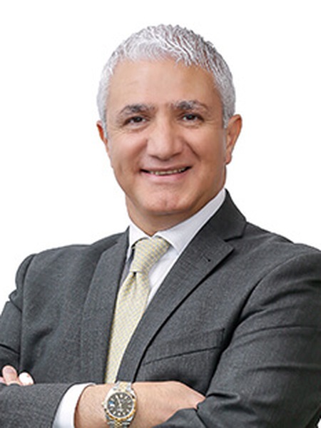 Dr. Nasser El Hindy