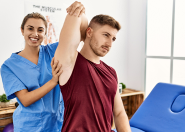 Physiotherapy and Sleep: Treating Muscle Strain and Insomnia in UAE Adults