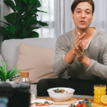 How Clinical Nutrition Influences Mood | كيف تؤثر التغذية العلاجية على